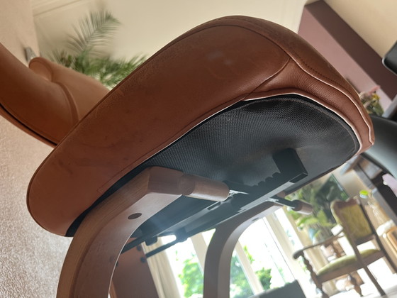 Sedia ergonomica Varier Thatsit | Pelle – Sedie a dondolo, Leather, Wood (photo 6 of 7)
