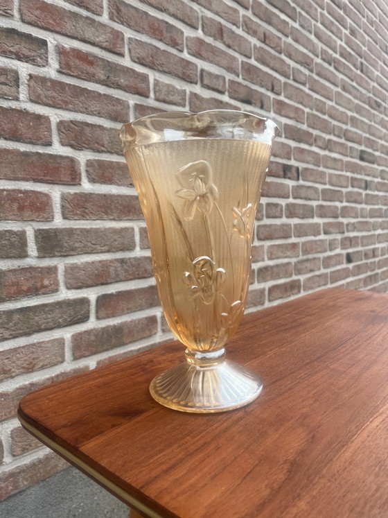 Image 1 of Vintage art deco Jeannette Glass ires Herringbone vase