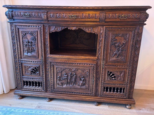 Armoire bretonne en chêne à 3 portes datant d'environ 1870