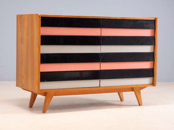Commode vintage tchèque U-453 par Jiří Jiroutek pour Interiér Praha, 1960, 110 × 45 × 76 cm – Wood (photo 3 of 8)