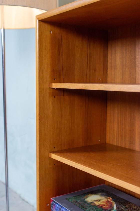 Image 1 of Vintage teakhouten boekenkast, ladekast, dressoir, Deense stijl uit het midden van de 20e eeuw