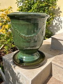Jarrón Richelieu artesanal – Verde tropical – 35 x 42 cm