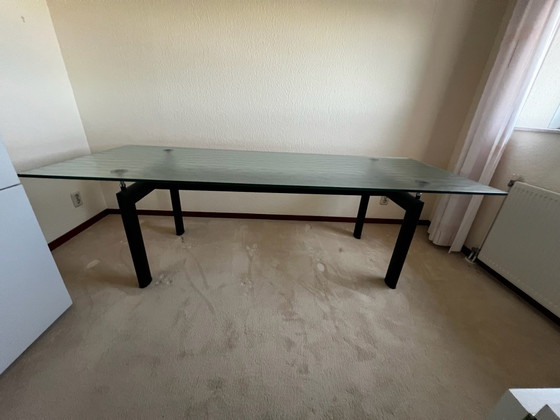 Tavolo da pranzo LC6 Le Corbusier, Cassina, Tavoli da pranzo, Vetro, Metallo, Nero (foto 6 di 15)