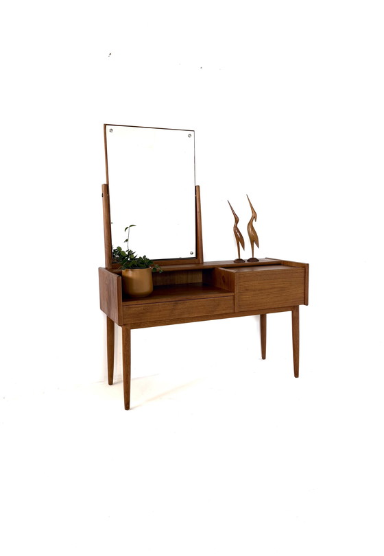 Image 1 of Coiffeuse vintage en teck, Melvin Mikkelsen Furniture '60