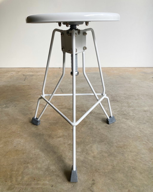 Dulton Stool By Yasu Sasamoto