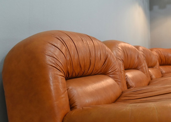 Canapé d'angle Rossi di Albizzate en cuir cognac, Italie – années 1970 – Canapés modulables, Leather (photo 11 of 18)