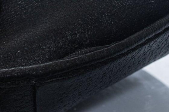 Image 1 of Gucci, black leather wallet with bee