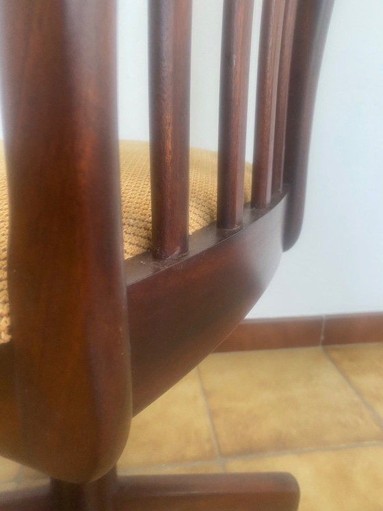 Image 1 of 6 hermosas sillas giratorias A.H. Macintosh de teca