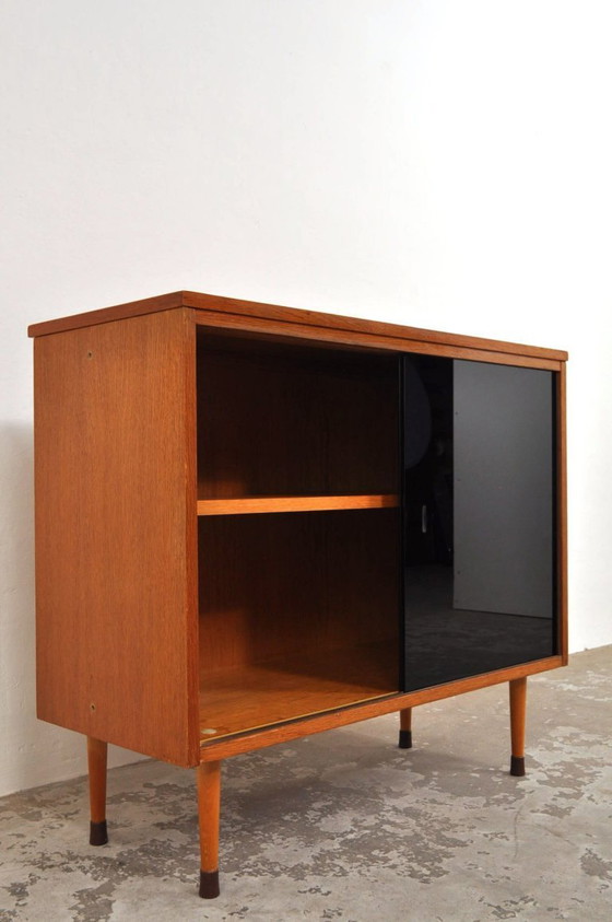 Image 1 of Vitrina antigua de cristal ahumado