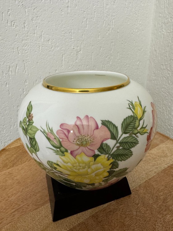 Image 1 of Wedgwood Vaas: La Royal Horticultural Society 1980