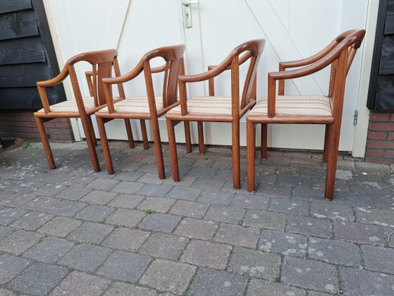 4 x Deens design stoelen – Eetkamerstoelen, Textile, Wood (photo 3 of 6)