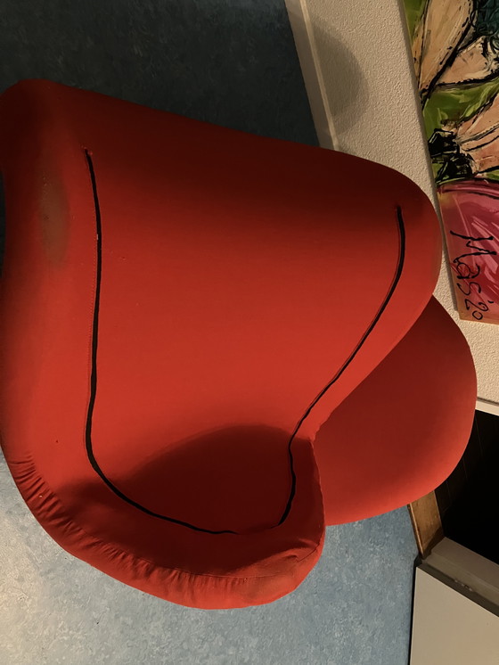Image 1 of 2 rode tongstoelen Pierre Paulin