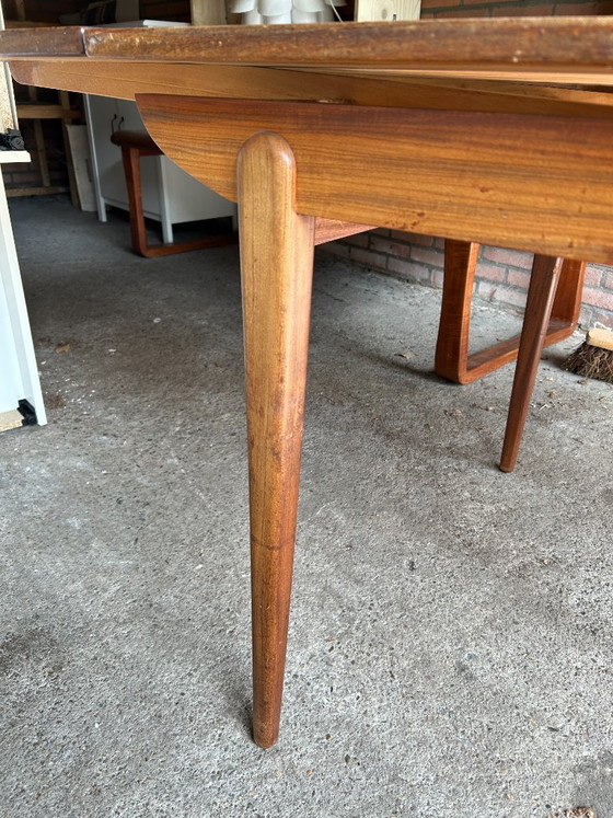 1960s Extendable Teak Dining Table, Danish Design – Wood (photo 9 of 12)