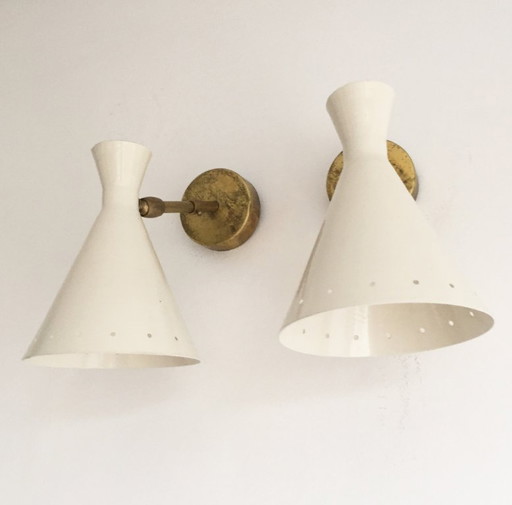 Paire d'appliques murales de design 1950