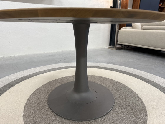 Image 1 of Leolux Columna Dining Table Oak Wood D130