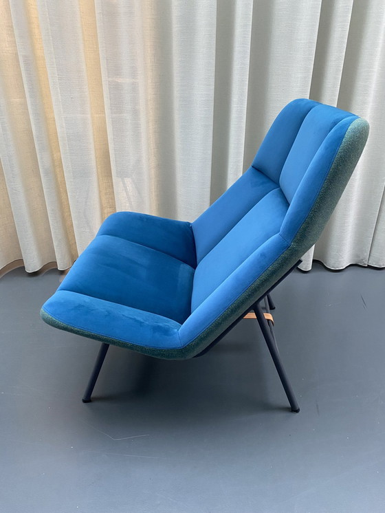 Image 1 of Artifort Soft Facet