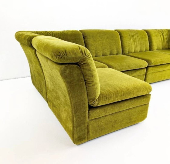 Image 1 of Divano modulare vintage in velluto verde muschio
