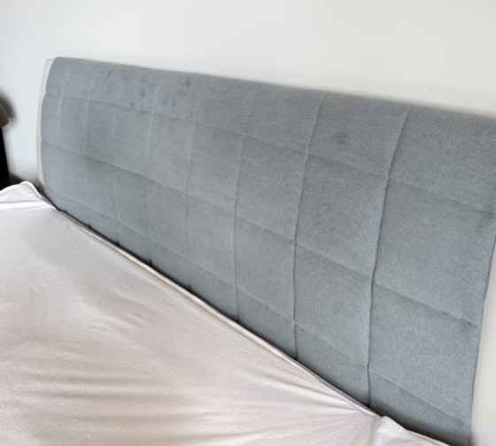 Image 1 of Sistema letto Interlübke Izzy 200x220 cm – sospeso – laccato grigio opaco – letto di design