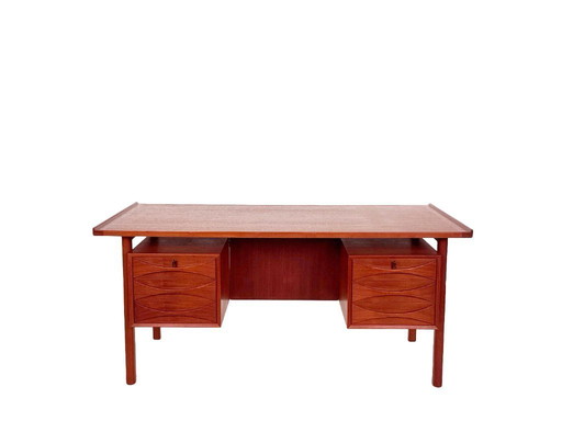 Vintage desk model 75 by Niels Clausen in teak – NC Møbler, Denmark 1960s