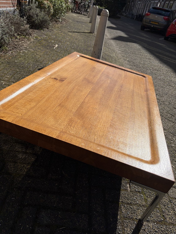 Image 1 of Design on Stock Wave coffee table – solid oak – excellent condition