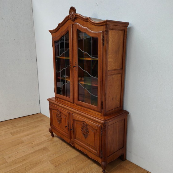 Image 1 of Mobiletto vintage in stile country Queen Anne, vetrina, credenza, mobile per porcellane