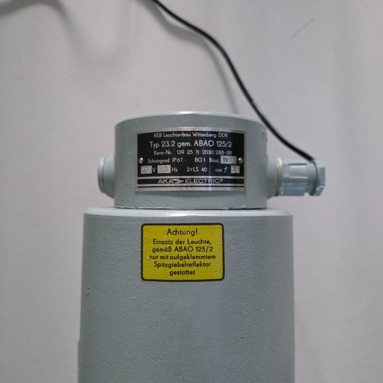 Image 1 of Funky lampada industriale GDR - VEB Leuchtenbau Wittenberg con luce magenta