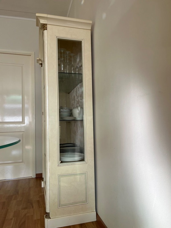 Image 1 of Présentoir blanc brillant italien