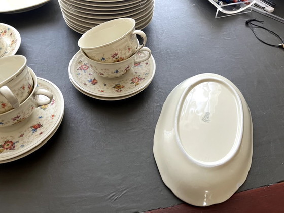 Image 1 of Arzberg Wild Flower tableware