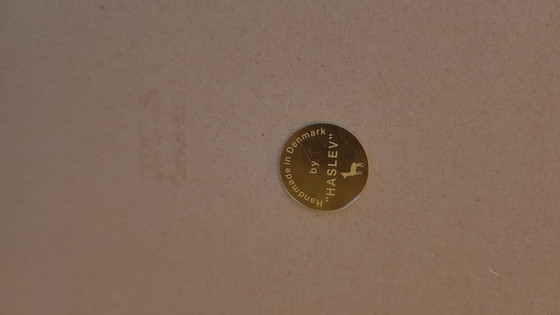 Image 1 of Tavolino da caffè vintage dal design danese di Haslev, fatto a mano