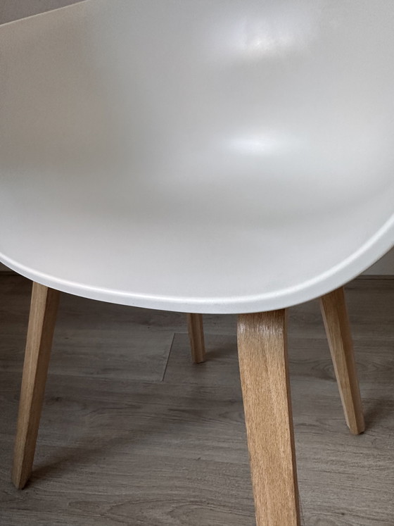 Image 1 of Hay AAC22 design stoel