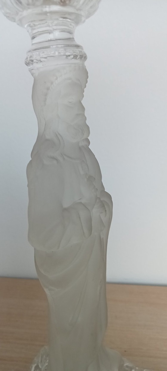 Image 1 of Kerzenhalter aus gepresstem, mattiertem Glas, Schutzpatron