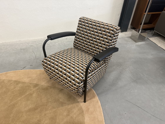 Image 1 of 2 poltrone Leolux Scylla in tessuto memory.