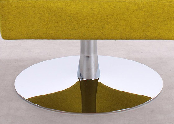 Image 1 of Offecct Sedia girevole Solitaire giallo ocra