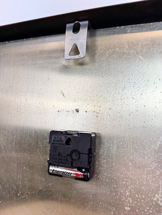 Image 1 of Zwarte industriële vierkante wandklok van Pragotron, jaren 70