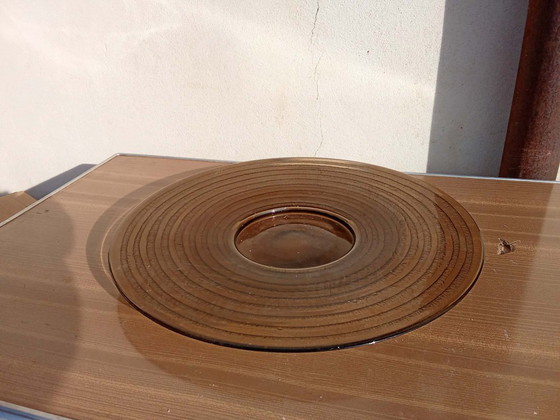 Image 1 of Große runde Platte aus Rauchglas – konzentrisches Muster