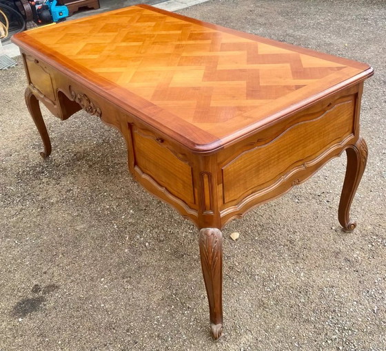 Image 1 of Großer Schreibtisch im Stil Ludwigs XV.