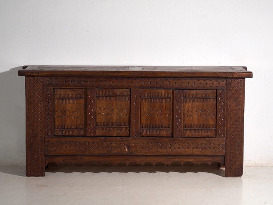 Credenza antica intagliata in legno di pino – Xinjiang, circa 1900 – Credenze con vetrina (photo 30 of 40)