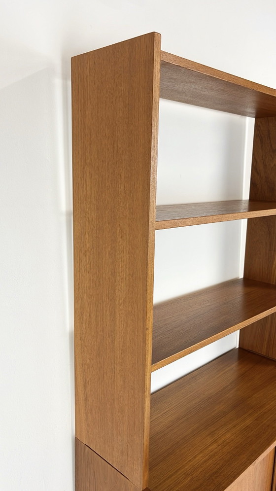 Teak veneer vintage bookcase – Wood (photo 8 of 11)