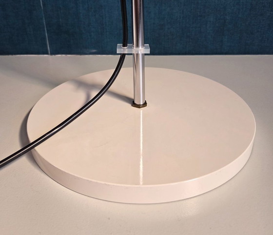 Image 1 of Lampadaire vintage - Lampe arquée avec globe | blanc crème - années 1970