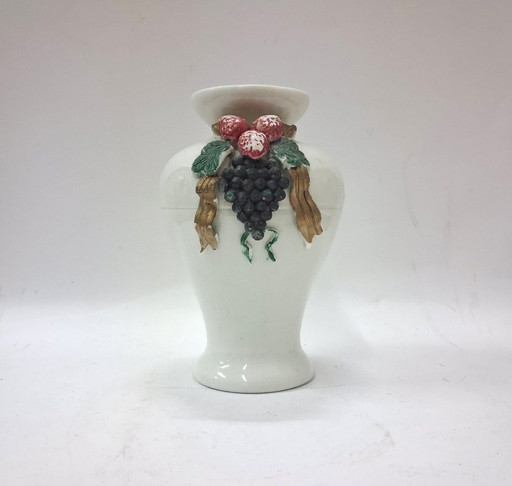 White ceramic vase from the "Sonoma Villa" collection