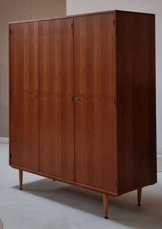 Image 1 of Mid Century kledingkast