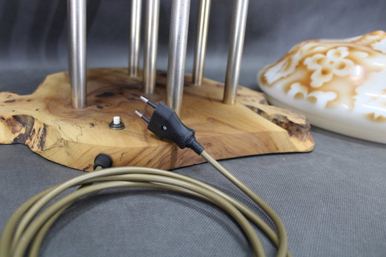 Image 1 of Lámpara de sobremesa contemporánea de madera con pantalla de cristal