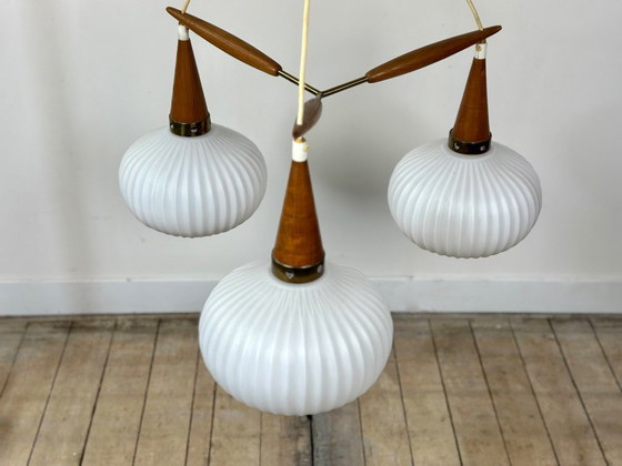 Image 1 of Lustre scandinave Louis Kalff vintage 1960