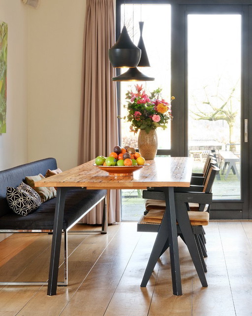 Table de salle à manger Replex par Earmark/Woodmark