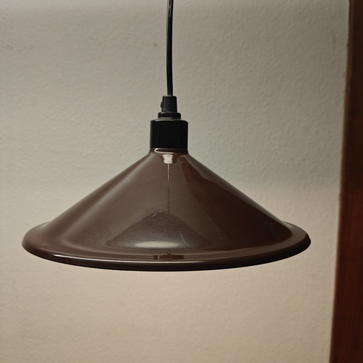Lampada a sospensione in smalto marrone in stile danese degli anni '70