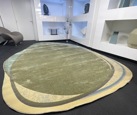 Image 1 of Leolux Pode Shallow Carpet Meadow Large