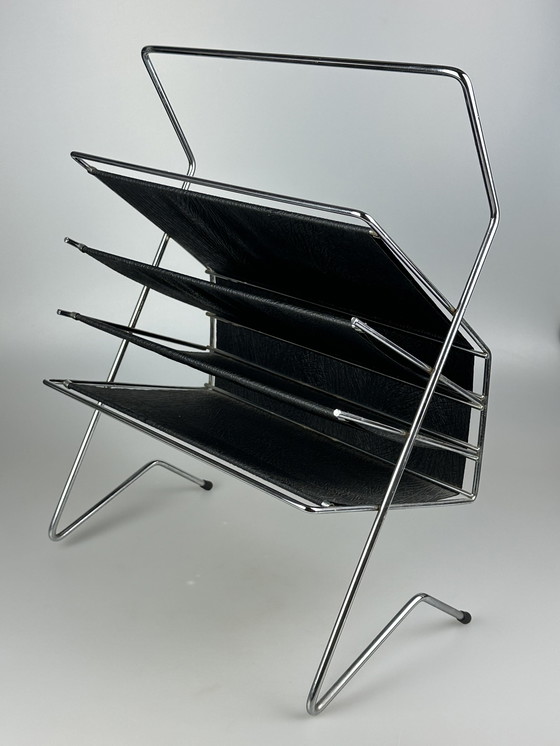 Image 1 of 60s 70s krantenhouder Krantenrek metaal plastic Space Age