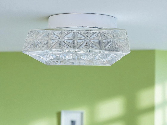 Image 1 of Quadratische Wand- oder Deckenleuchte mit Glaseinbau