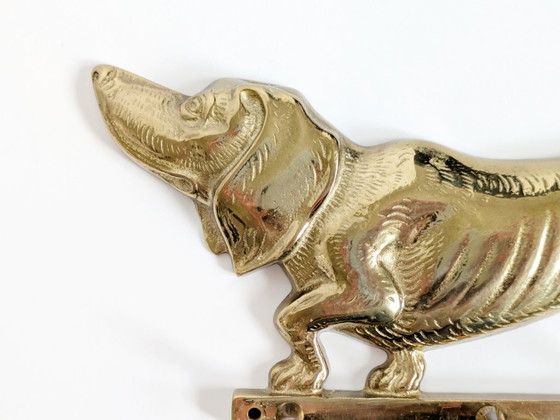 Image 1 of Portachiavi bassotto in ottone vintage, scaffale da parete con ganci del Medioevo