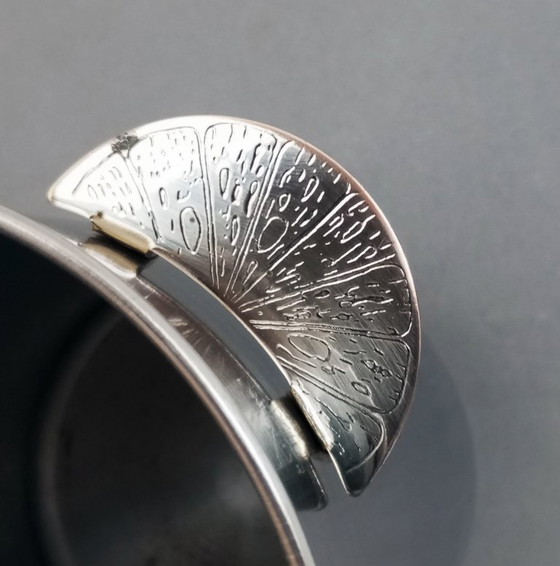 Image 1 of Brutalistische/modernistische stalen ijsemmer met koperen handvatten, circa 1970